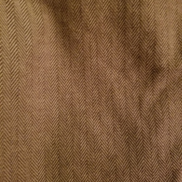 Aeropostale Size 13/14 Tan striped capris - Picture 2 of 5